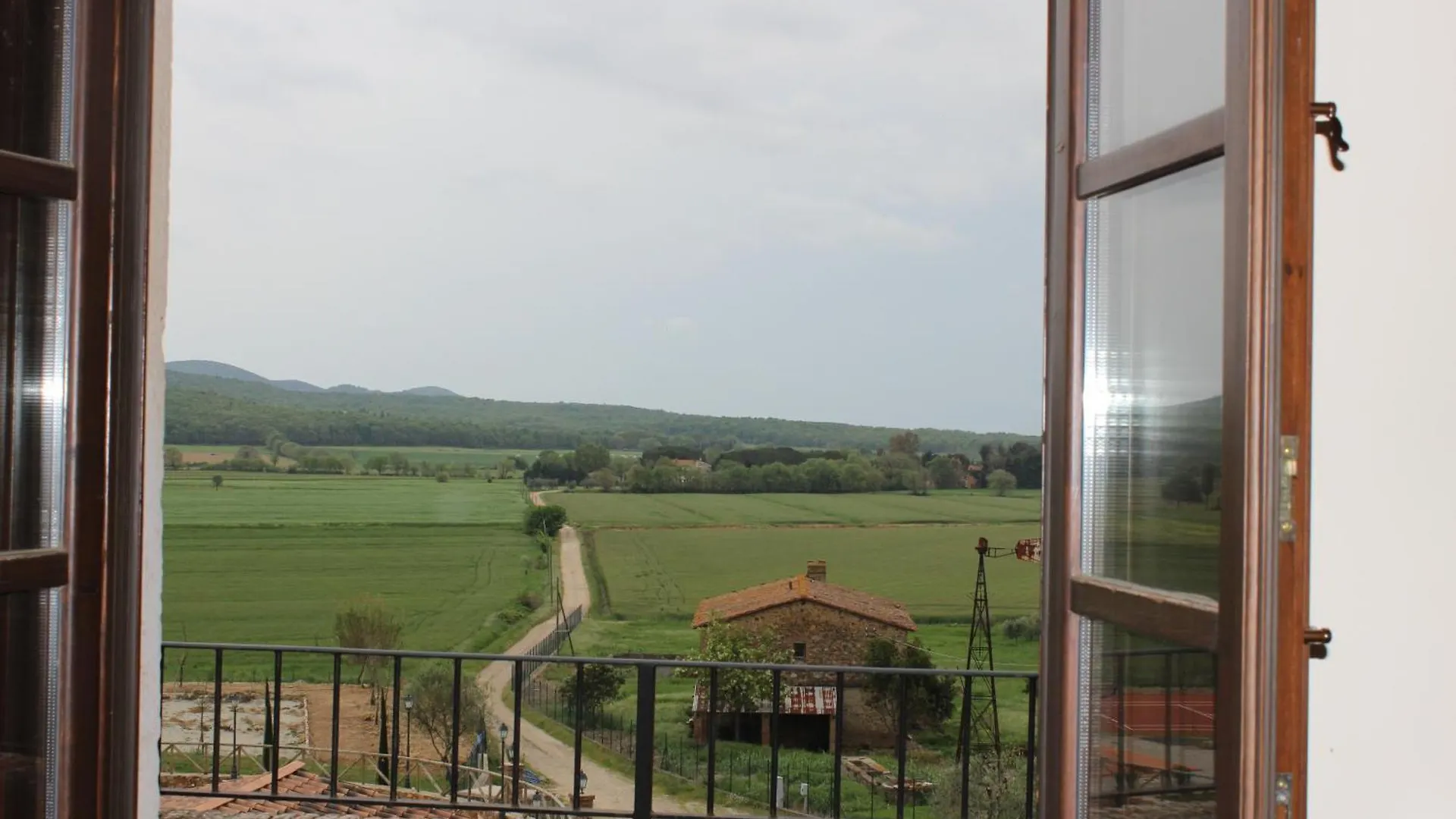 Antico Borgo Casalappi Aparthotel Campiglia Marittima 5*,