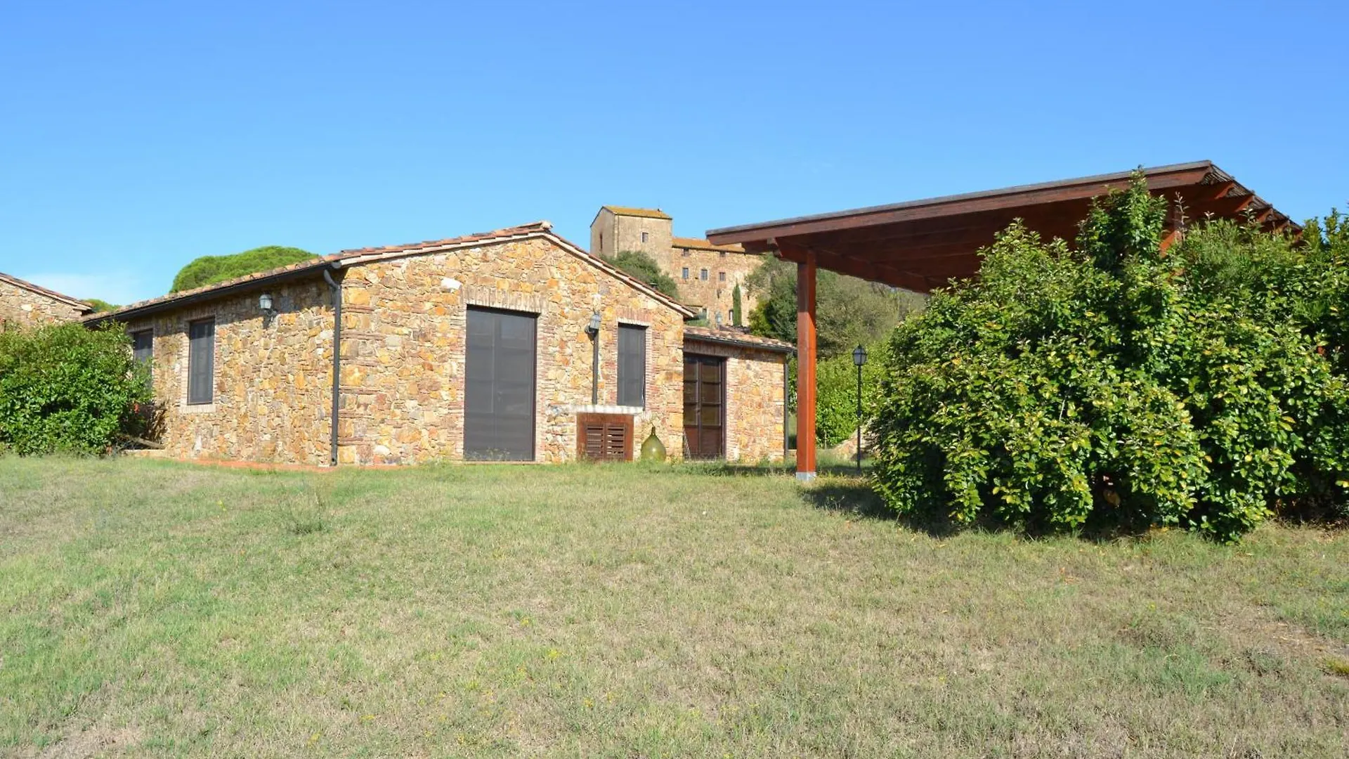 *****  Antico Borgo Casalappi Aparthotel Campiglia Marittima Italy